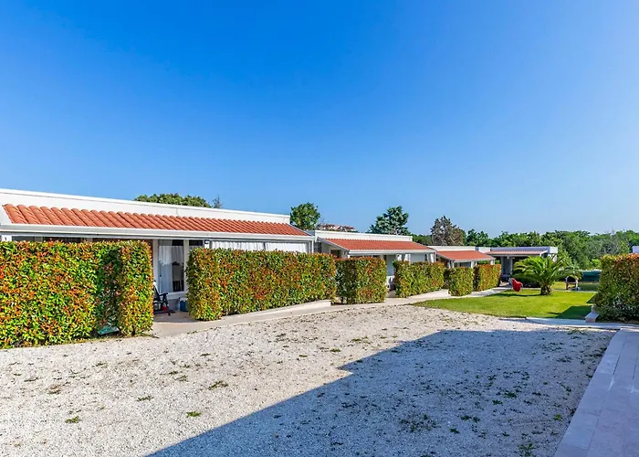 Rok 3 By Interhome Apartmán Pula