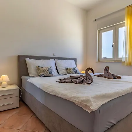 Rok 3 By Interhome Apartman Póla