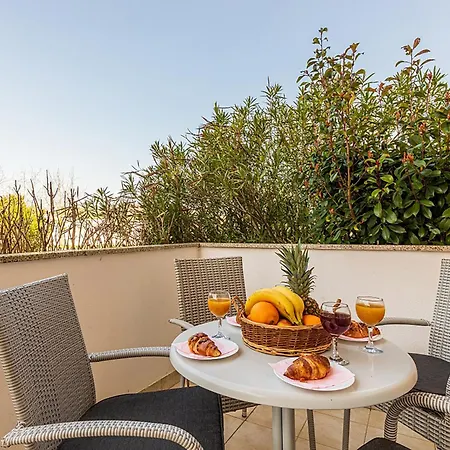 Rok 3 By Interhome Póla