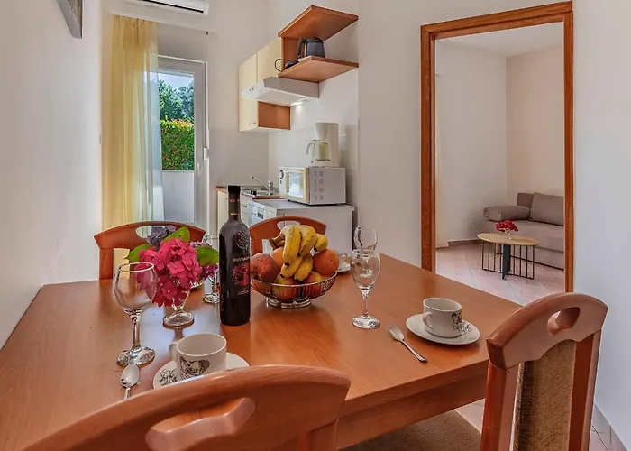 Apartament Rok 3 By Interhome Pula